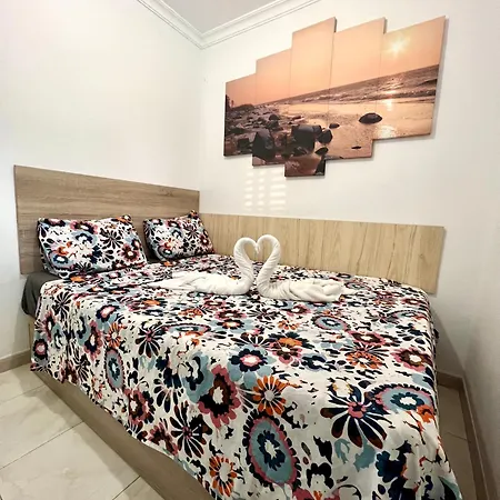 Tropicalife * بلايا ديل إنغلز